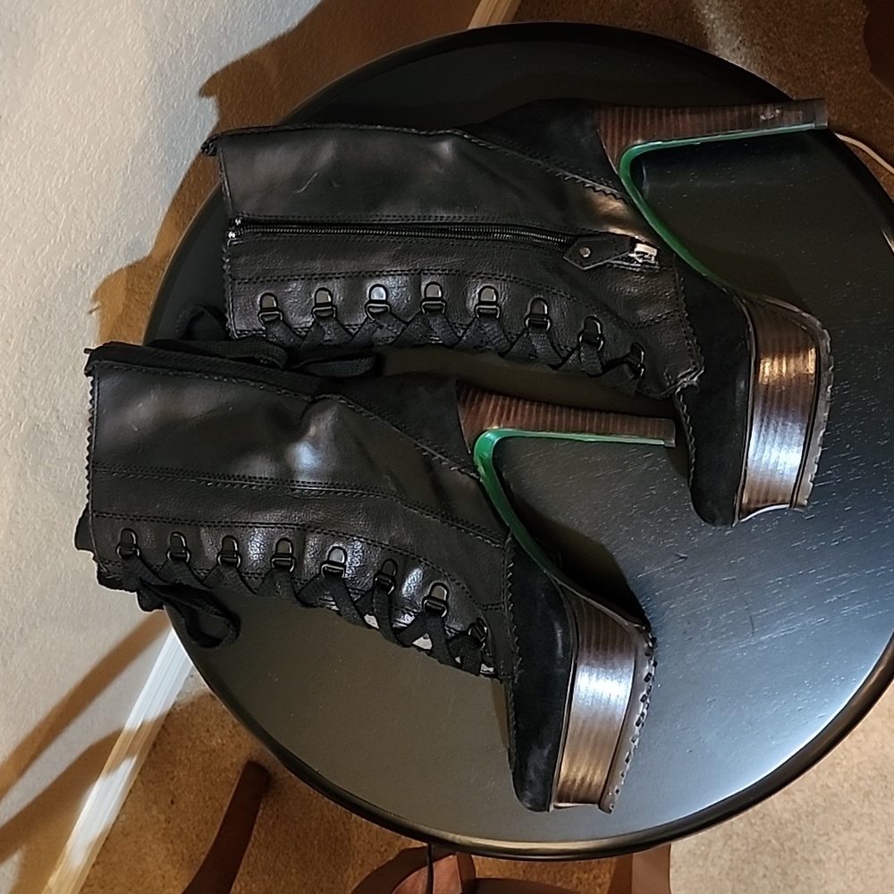 NEW Lisa for Donald J Pliner Rezi High Heel Platform Boots, Women's Size 6M